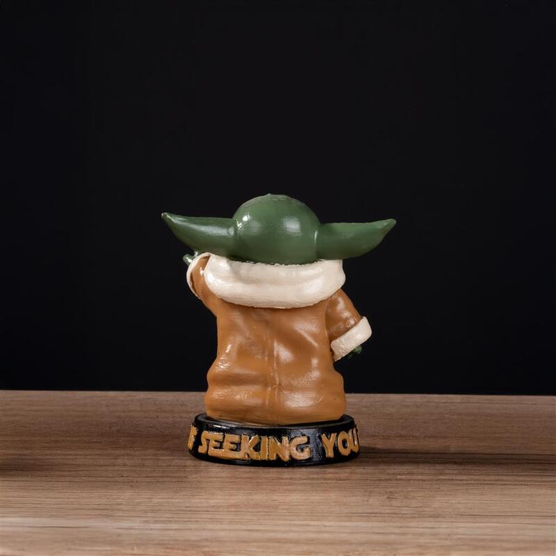Baby Yoda Figürü