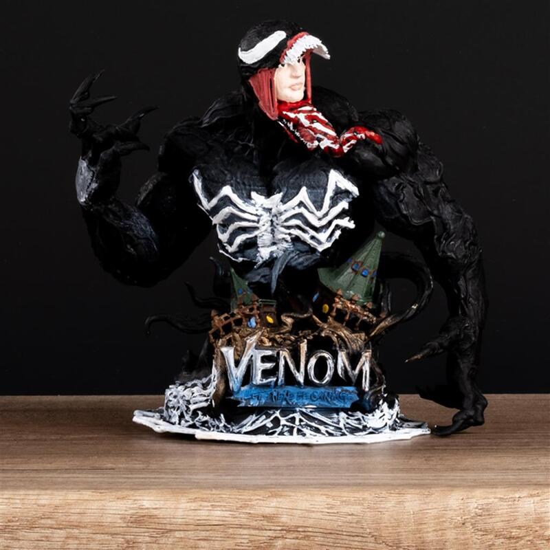 Venom Figürü