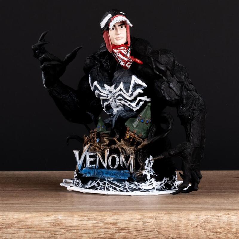 Venom Figürü